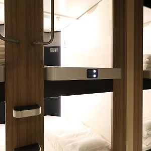 Moderate Cabin Room TV Female Lower Level No Cleaning